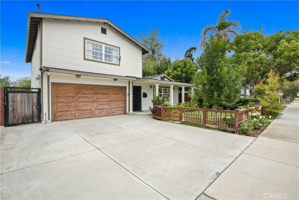 Property Photo:  439 Sievers Avenue  CA 92821 