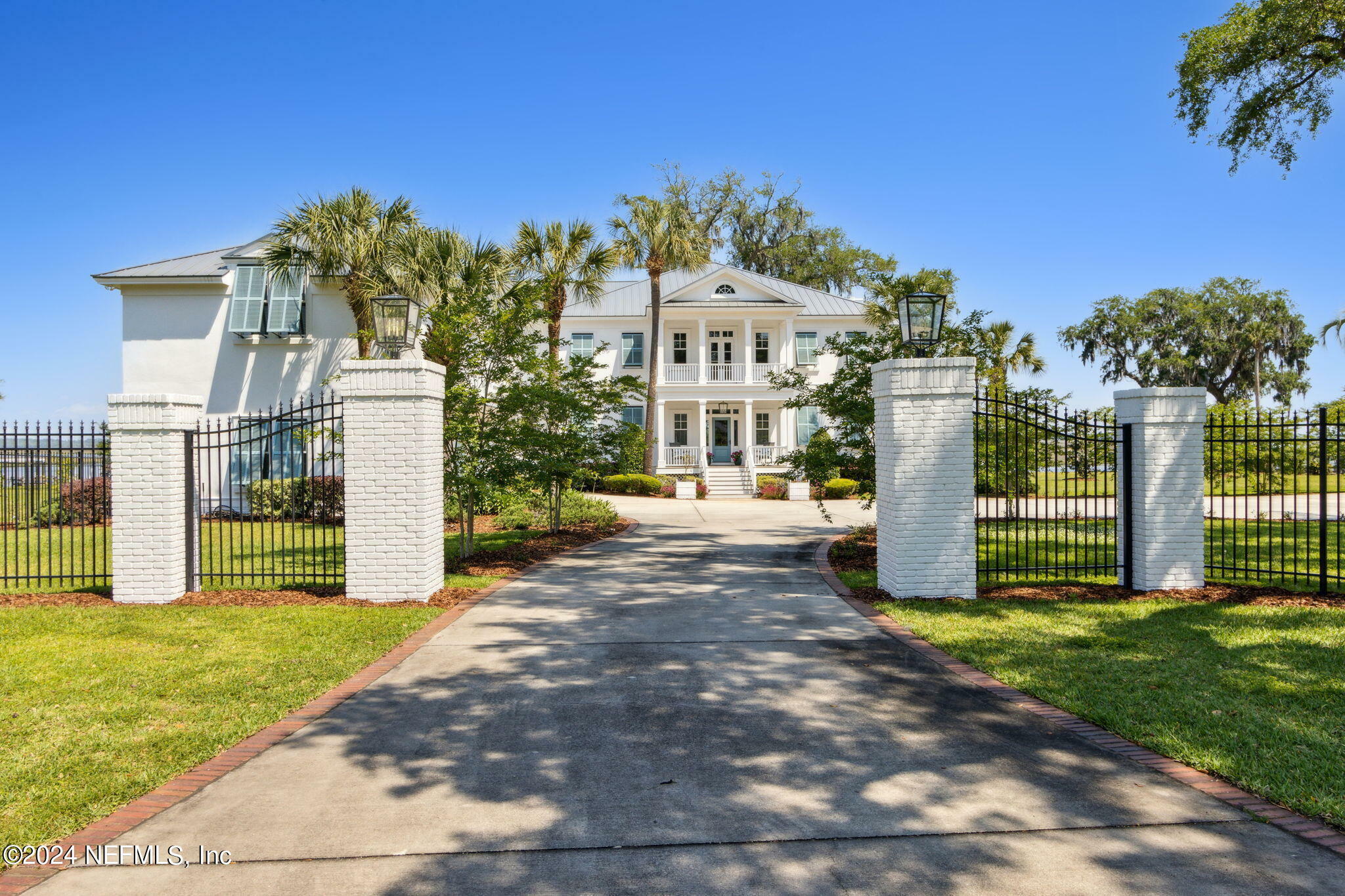 Property Photo:  3013 Sunset Landing Drive  FL 32226 