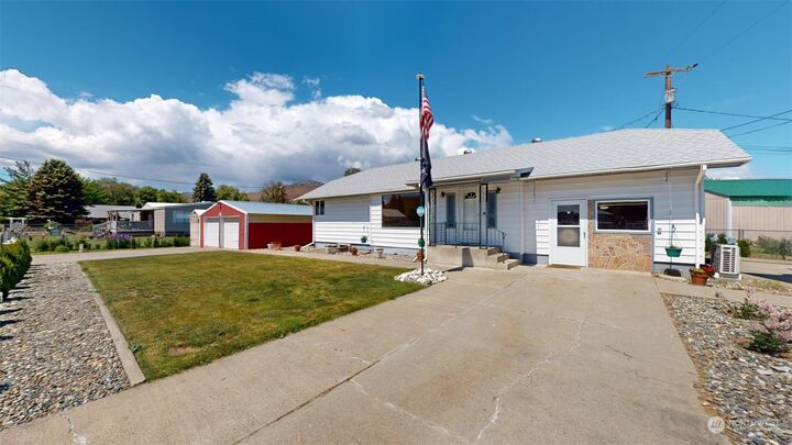 1184 1st Avenue S  Okanogan WA 98840 photo