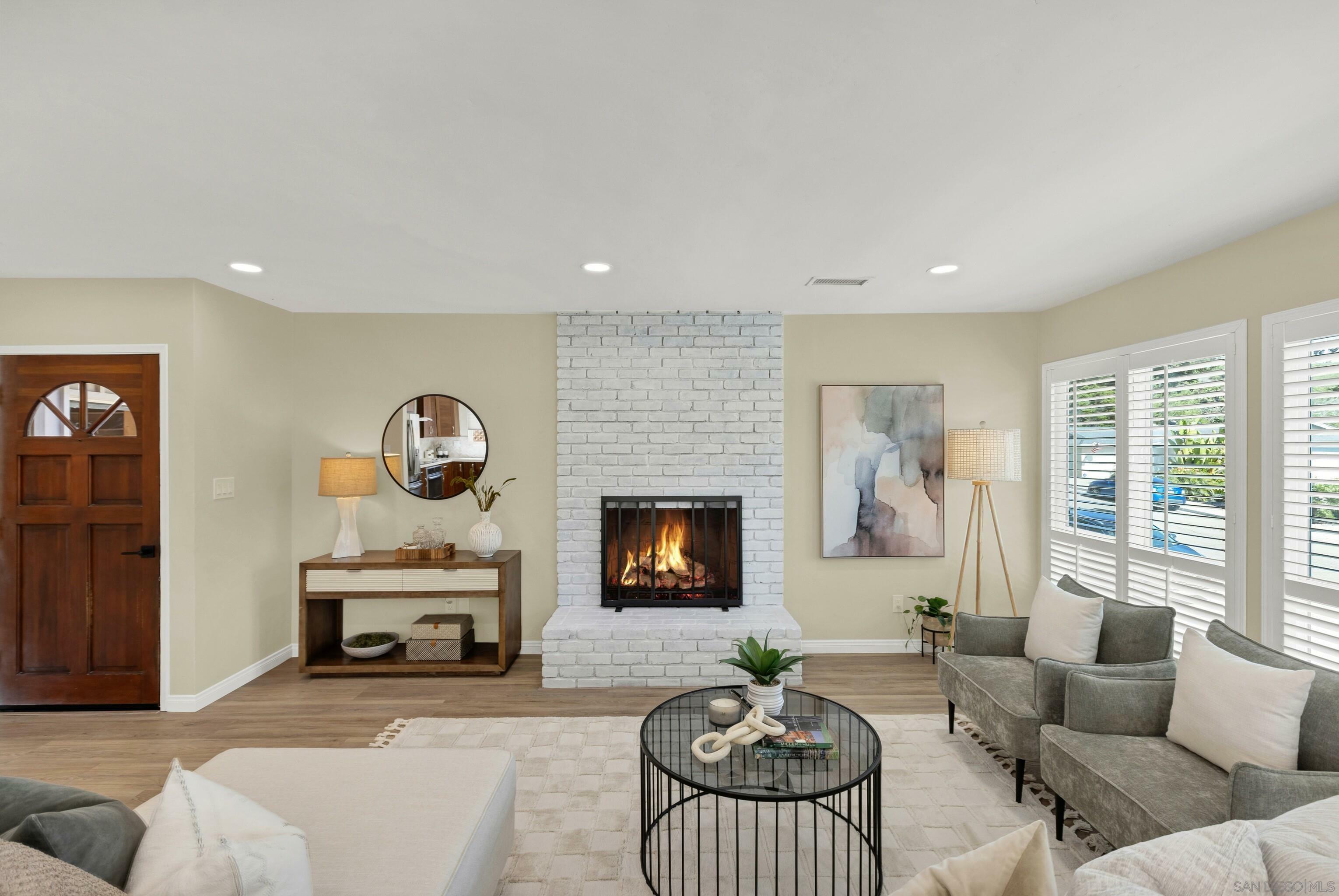 Property Photo: 5810 Adobe Falls Rd CA 92120