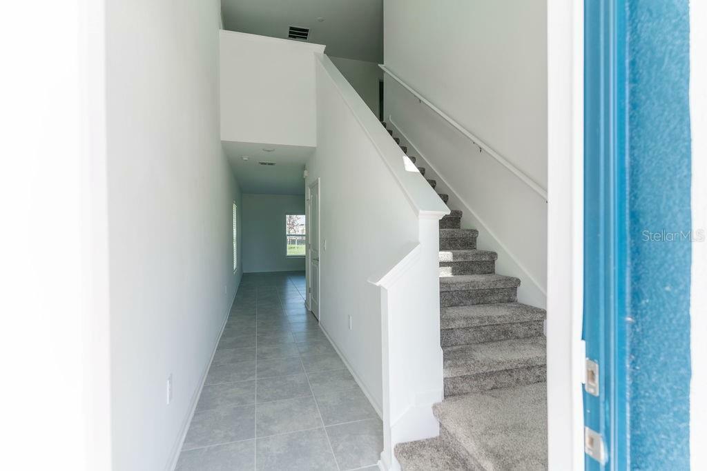 Property Photo: 328 Heroic Road FL 33837
