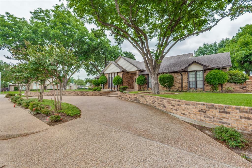 Property Photo:  1304 Green Hills Court  TX 75137 