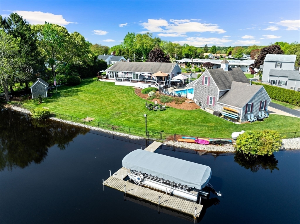 Property Photo: 4 Court Circle MA 02347