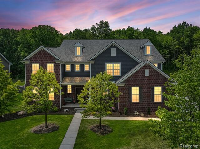 Property Photo: 884 Longspur Boulevard MI 48360