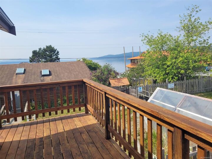 Property Photo: 185 1st St BC V0N 3E0