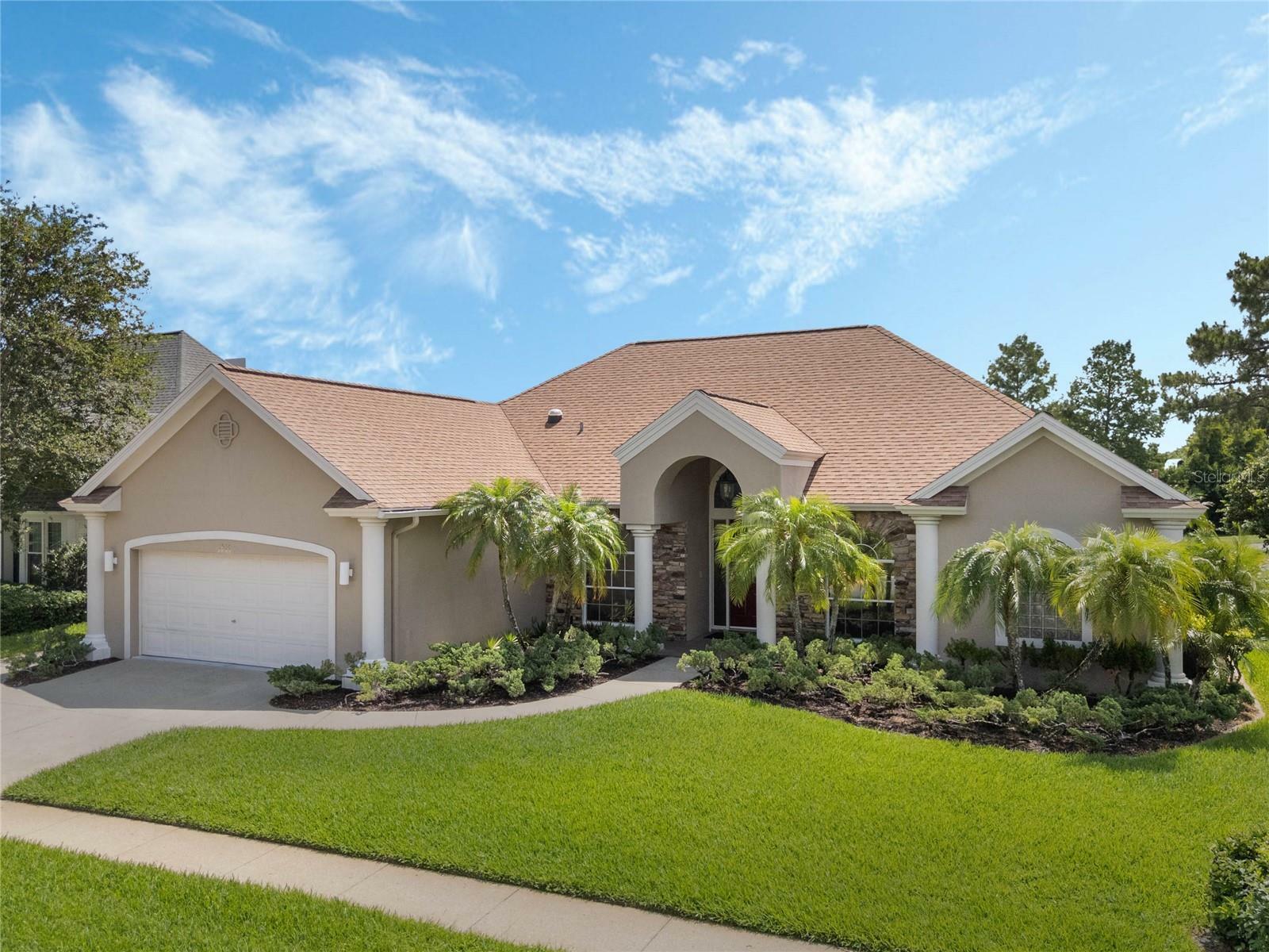 Property Photo:  1560 Edgewater Drive  FL 32757 