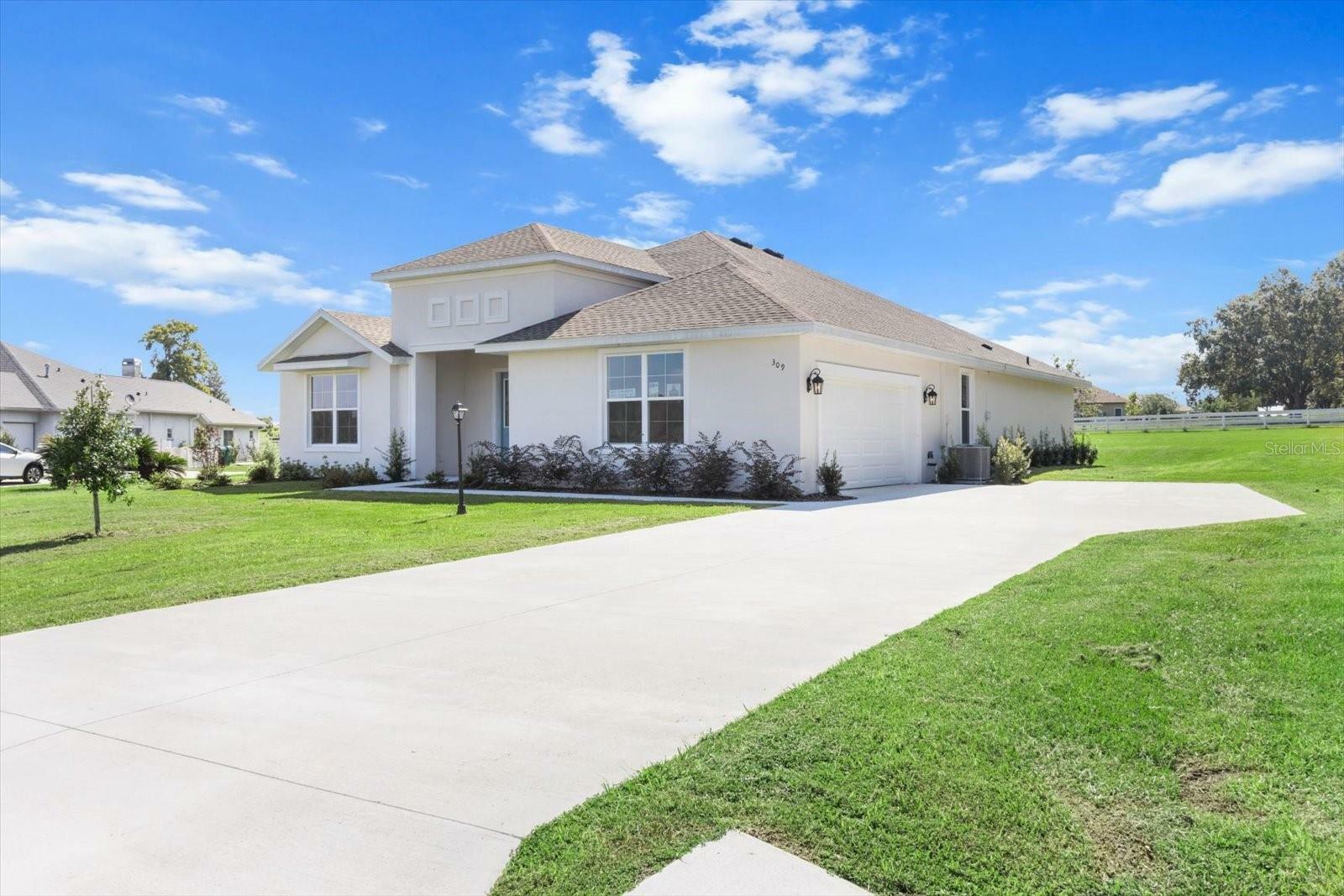 Property Photo:  309 N Cherry Pop Drive NW  FL 34453 