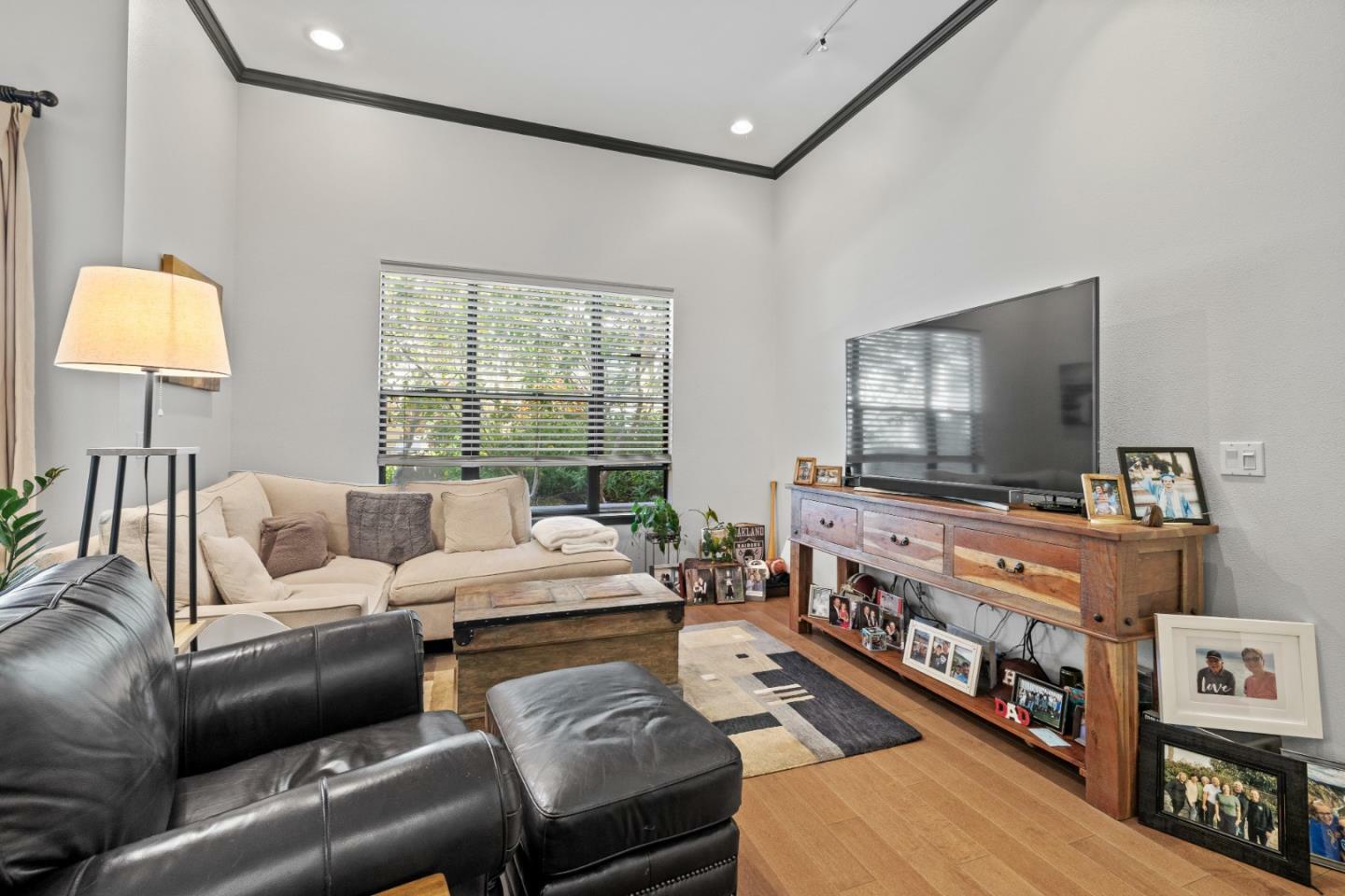 Property Photo:  1001 Laurel Street 113  CA 94070 