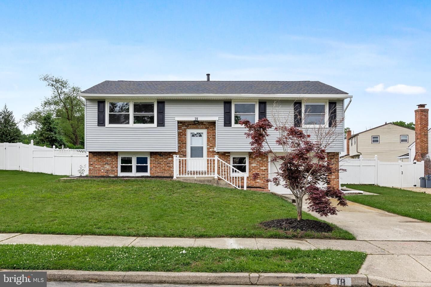 Property Photo:  18 Stoney Bridge Road  NJ 08021 