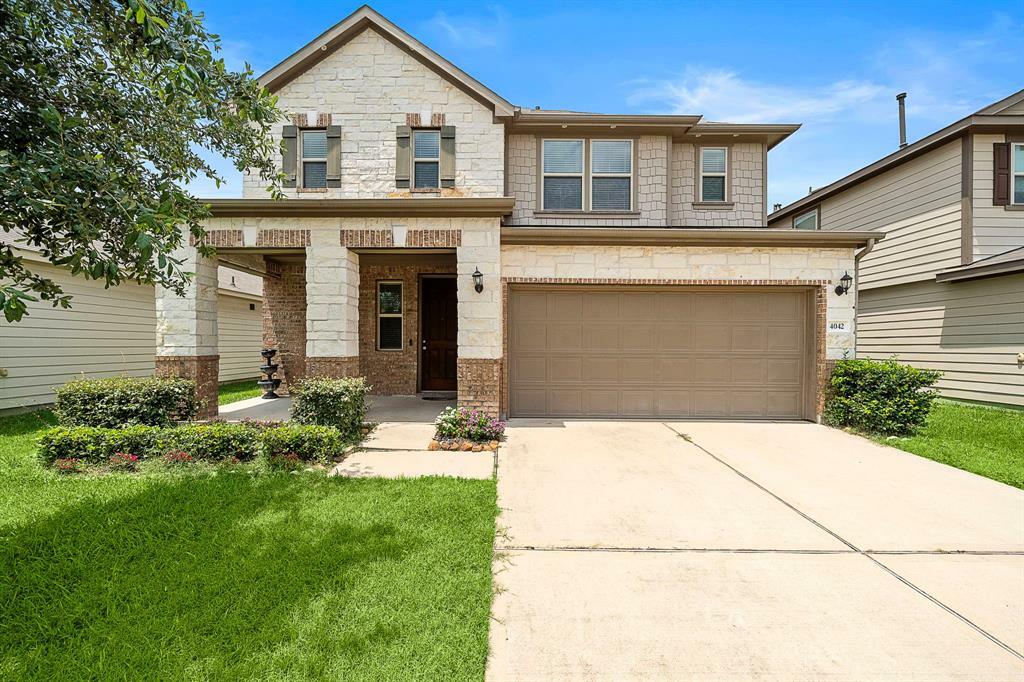 Property Photo:  4042 Lake Cypress Circle  TX 77068 