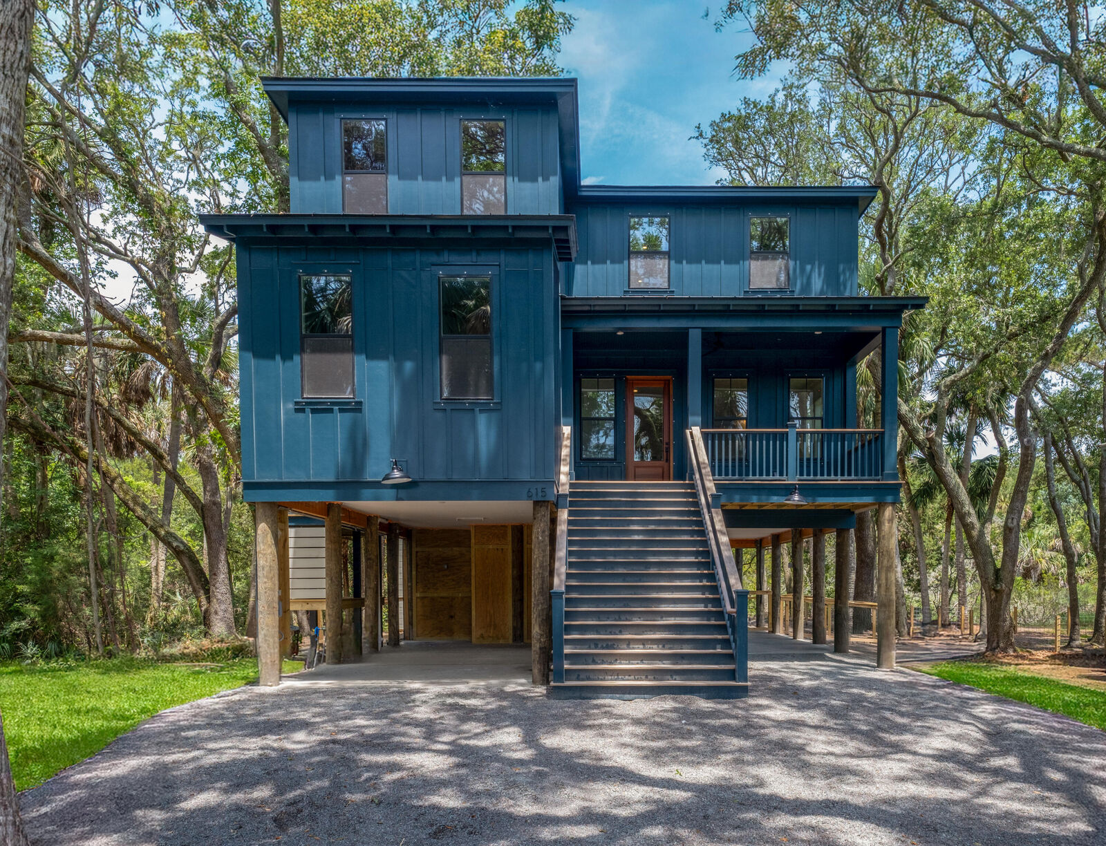 Property Photo:  615 Pompano Street  SC 29438 