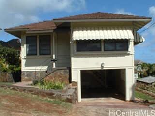 Property Photo:  