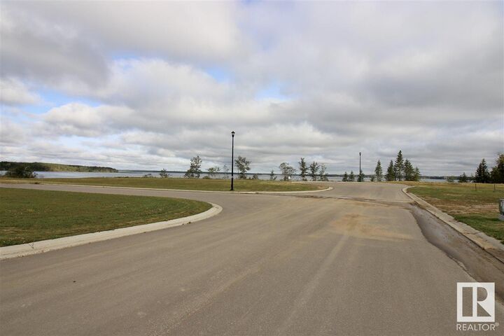 Property Photo: 26 46504 Twp Rd 604A AB T9N 2J6