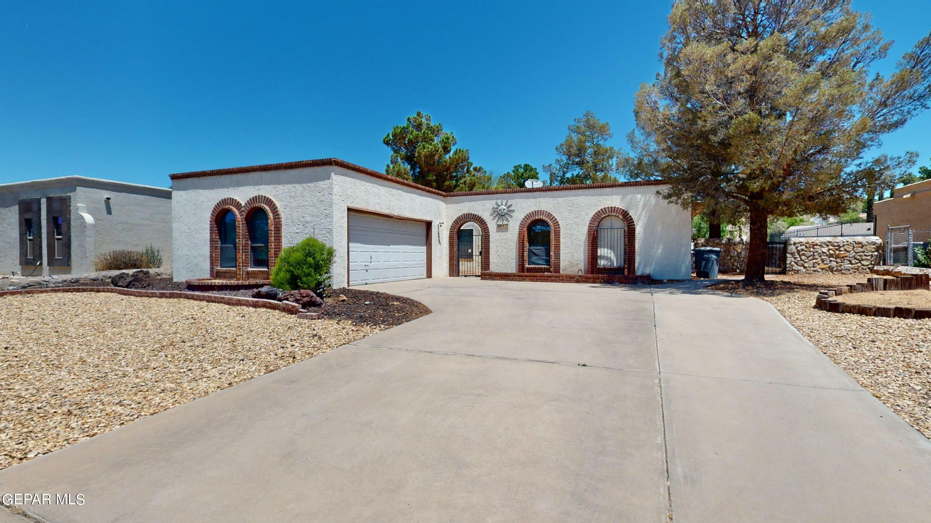 Property Photo:  6937 Villa Hermosa Drive  TX 79912 