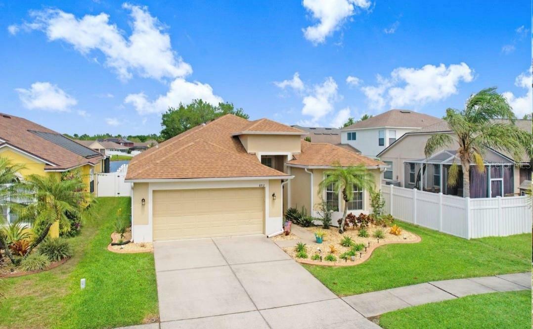 Property Photo:  8912 Sandy Plains Drive  FL 33578 