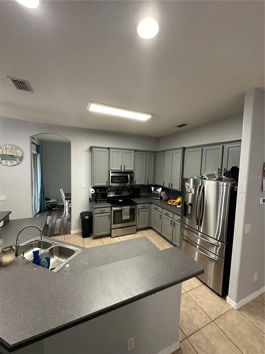 Property Photo: 131 Krefeld Road NW FL 32907