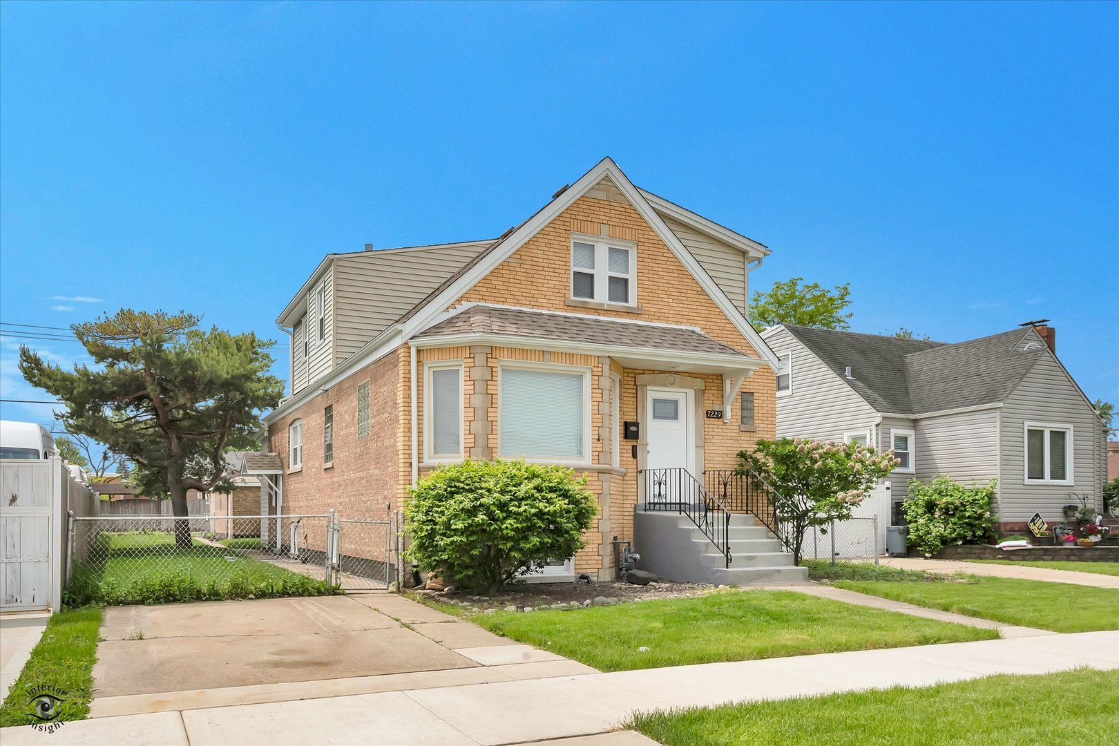 Property Photo:  7229 W 57th Place  IL 60501 