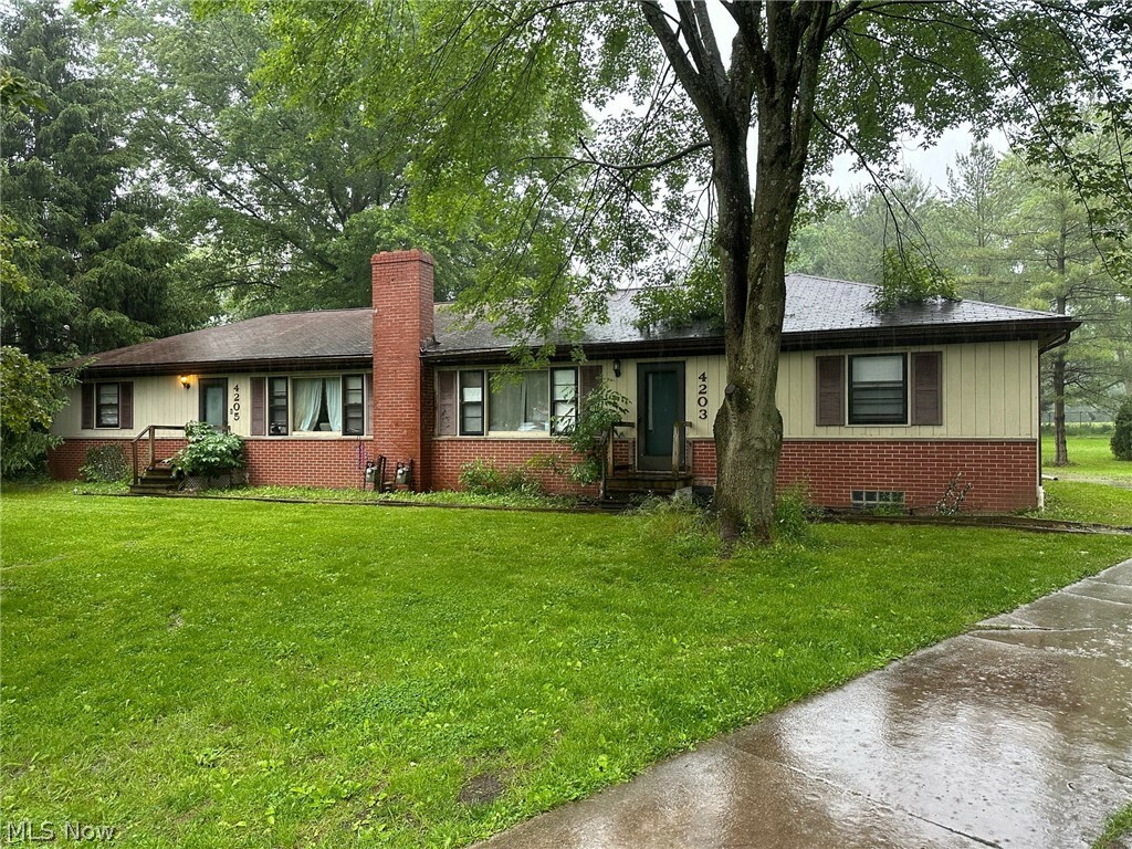 Property Photo:  4203-4205 Stow  OH 44224 