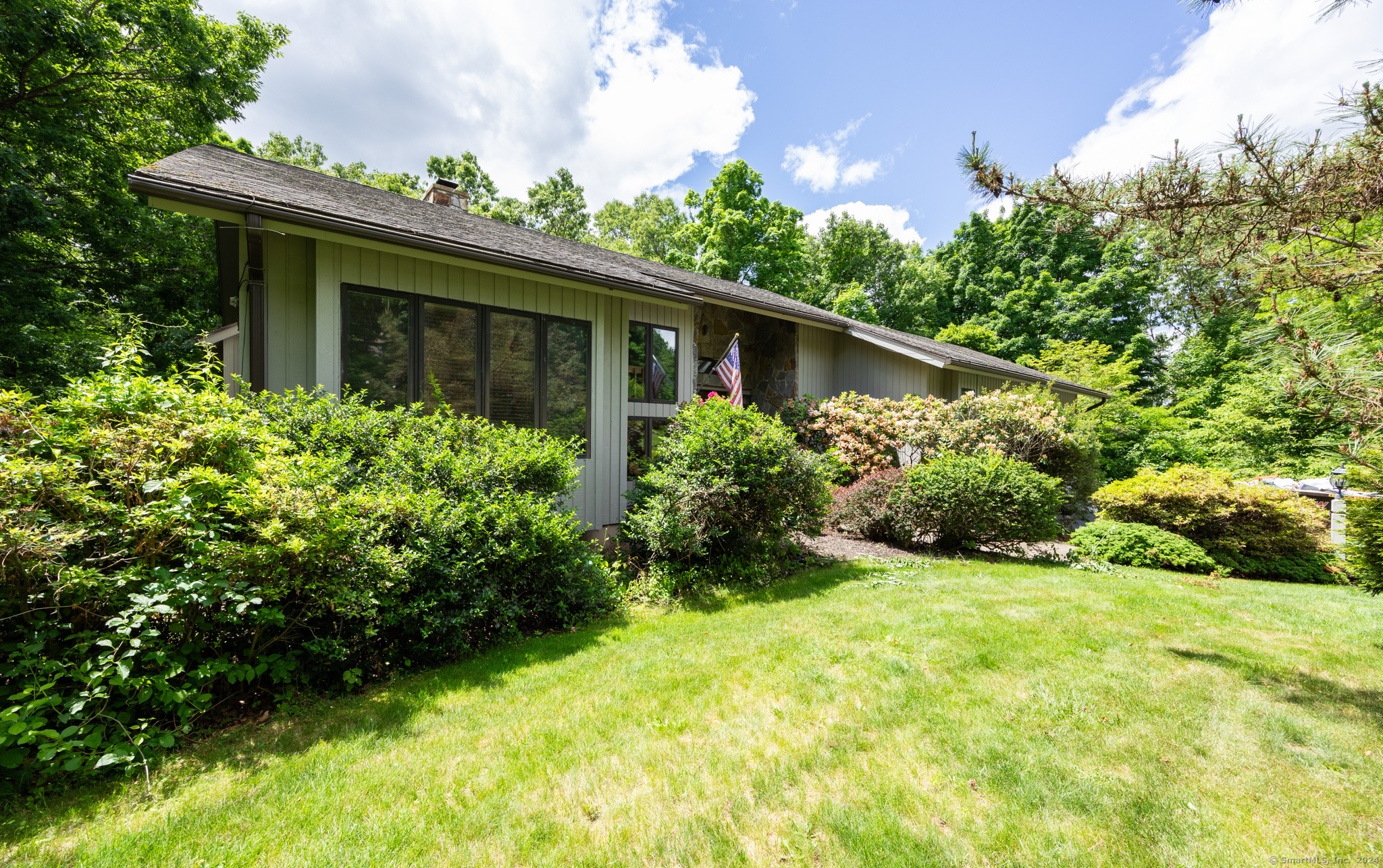 Property Photo:  90 North Star Drive  CT 06489 