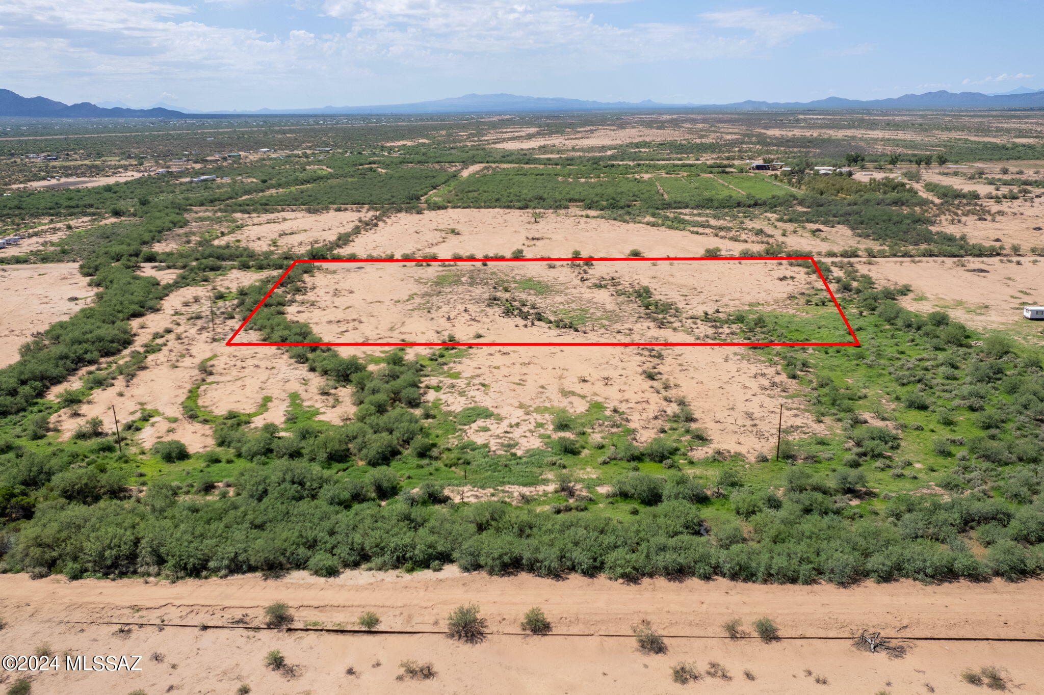 Property Photo:  13870 Dally Road  AZ 85743 