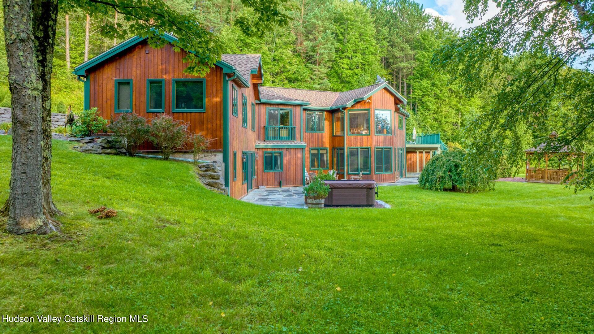 Property Photo:  270 Kristins Ridge  NY 12455 