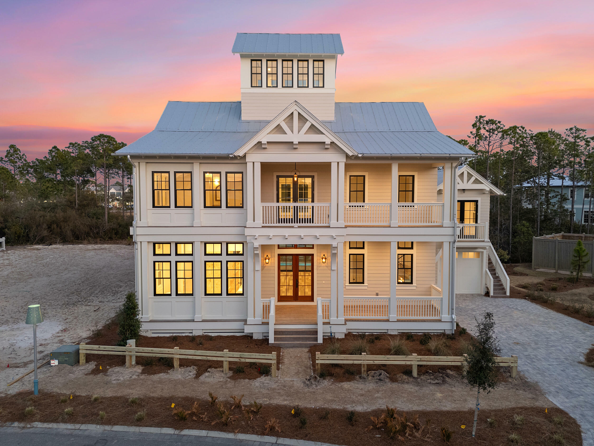 Property Photo: 114 Climbing Rose Way FL 32459