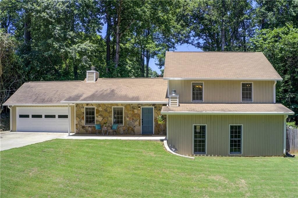 Property Photo:  2696 Laurelwood Road  GA 30360 