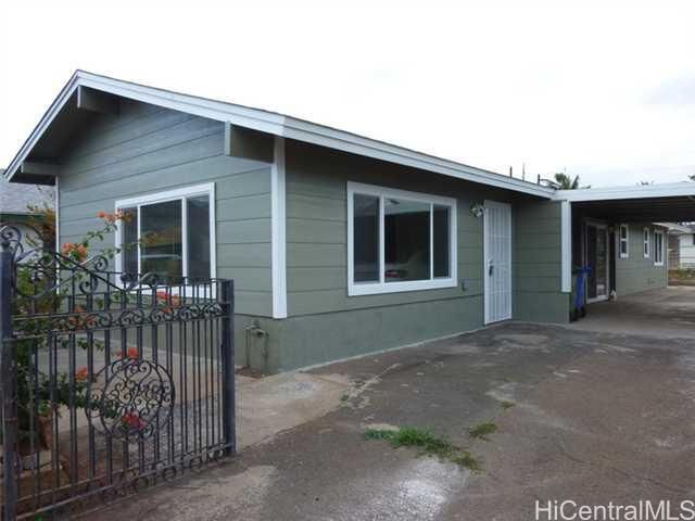 Property Photo:  