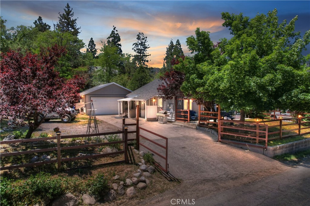 Property Photo:  22925 Byron Road  CA 92325 
