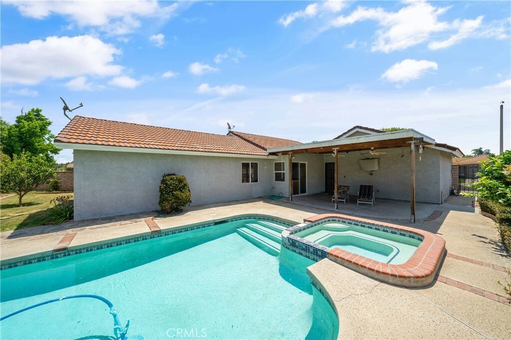 Property Photo:  11215 Saint Anton Circle  CA 92505 