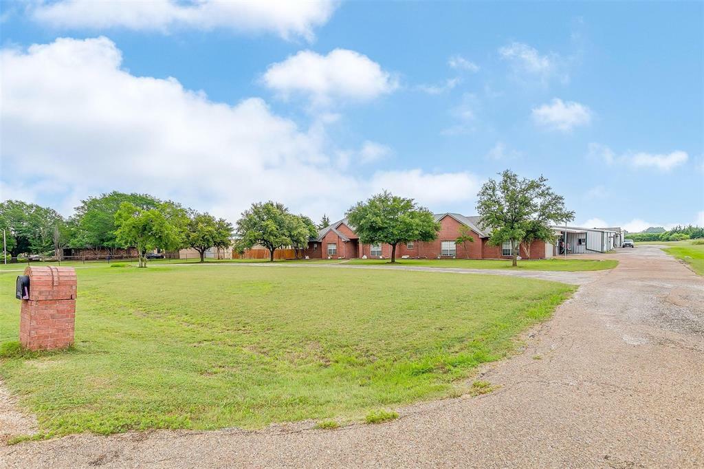 Property Photo:  6010 Mulberry Lane  TX 76065 