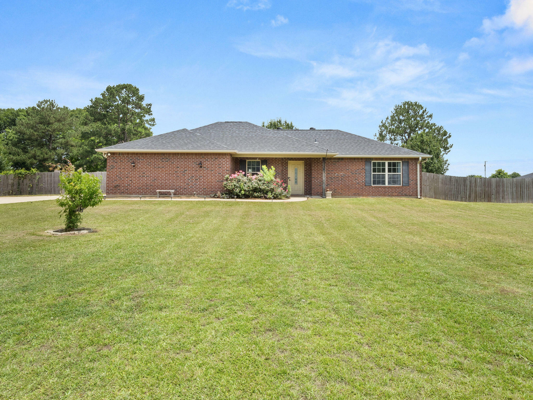 532 Delia Dr  Leesville LA 71446 photo