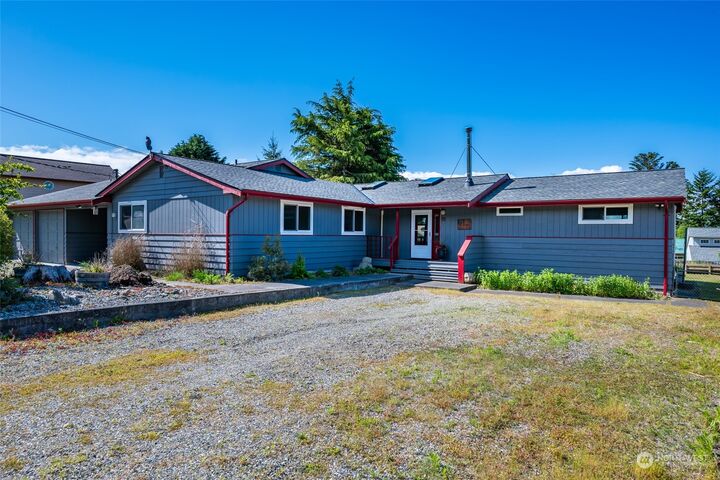 Property Photo:  35 Kinkaid Drive  WA 98239 