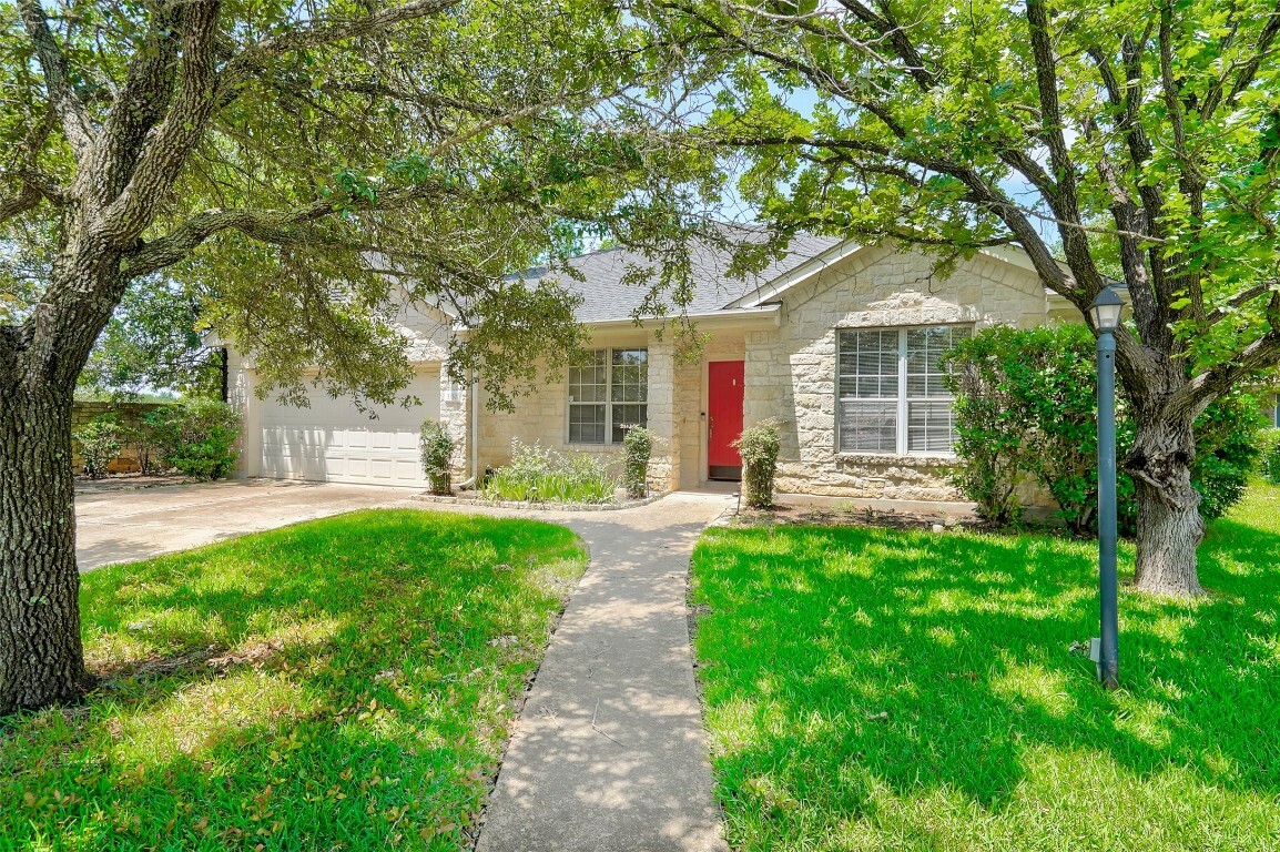 Property Photo:  3130 Lomita Drive  TX 78738 