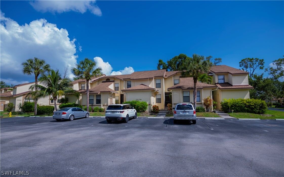 Property Photo:  15178 Parkside Drive 202  FL 33908 