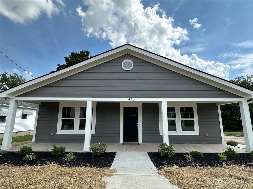 Property Photo: 451 W Silver Street OH 45036