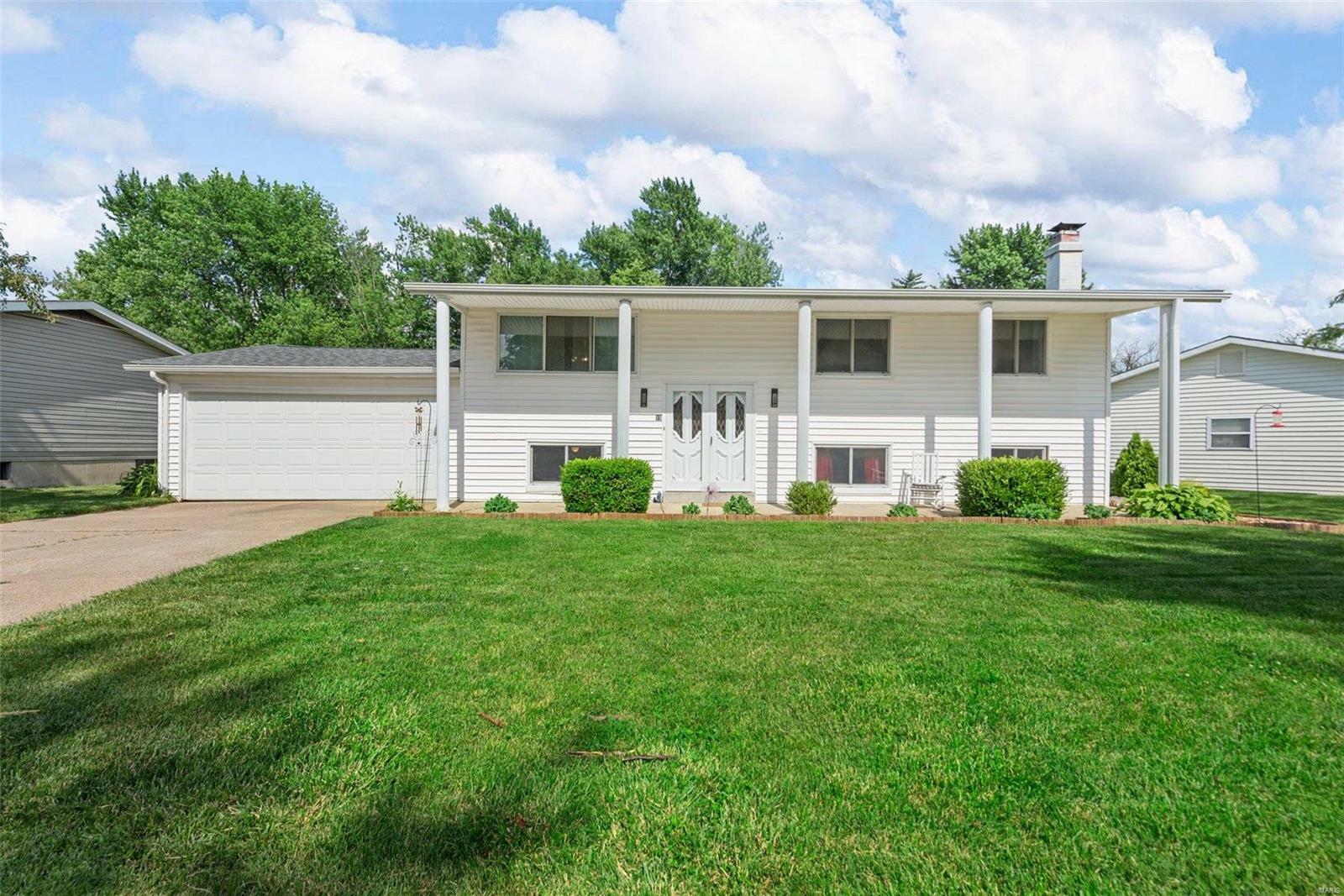 Property Photo:  15 Chalin Drive  MO 63376 