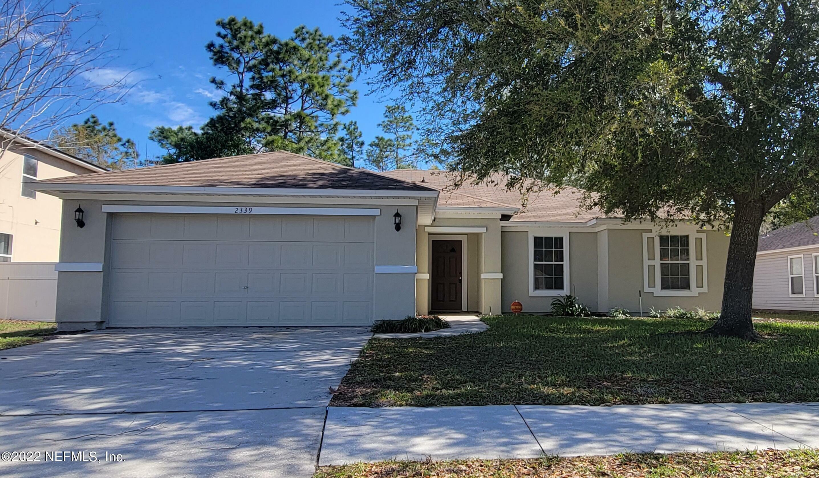 Property Photo:  2339 Brian Lakes Drive E  FL 32221 