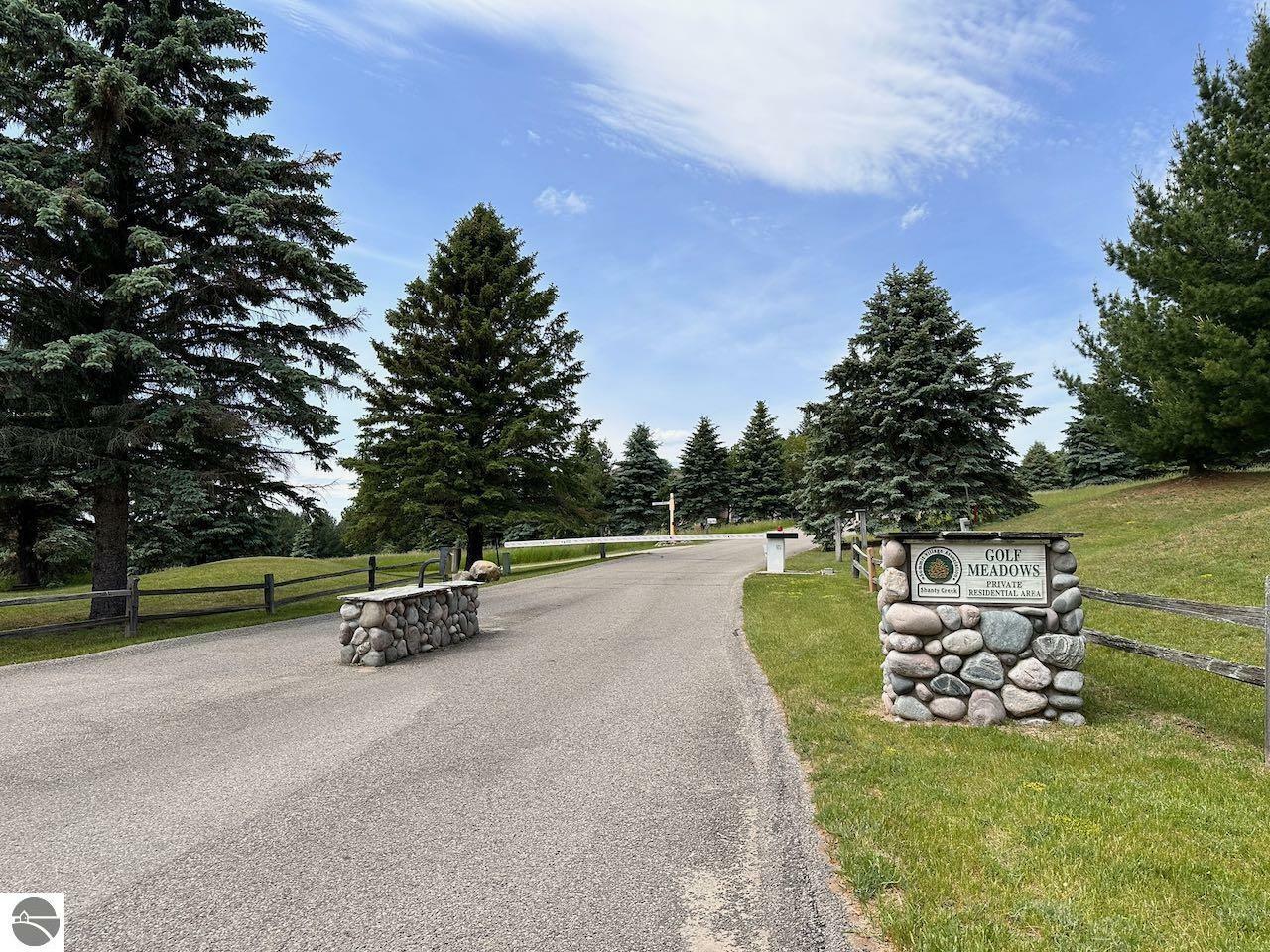 Property Photo:  32 Golf Meadows Drive  MI 49615 