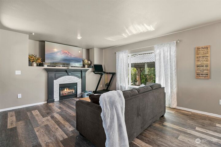 Property Photo:  18414 28th Avenue E  WA 98445 