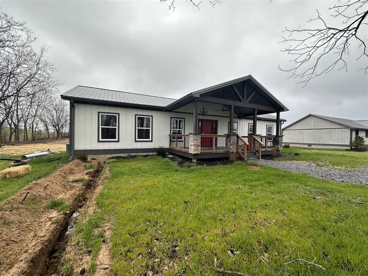 Property Photo:  278 Raymond Scott Lane  KY 42164 