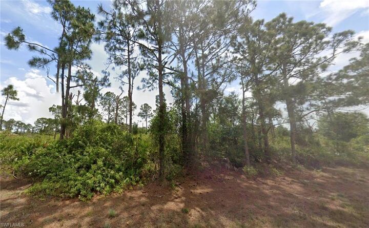 Photo de la propriété: 837 Giorgio Ave S FL 33974