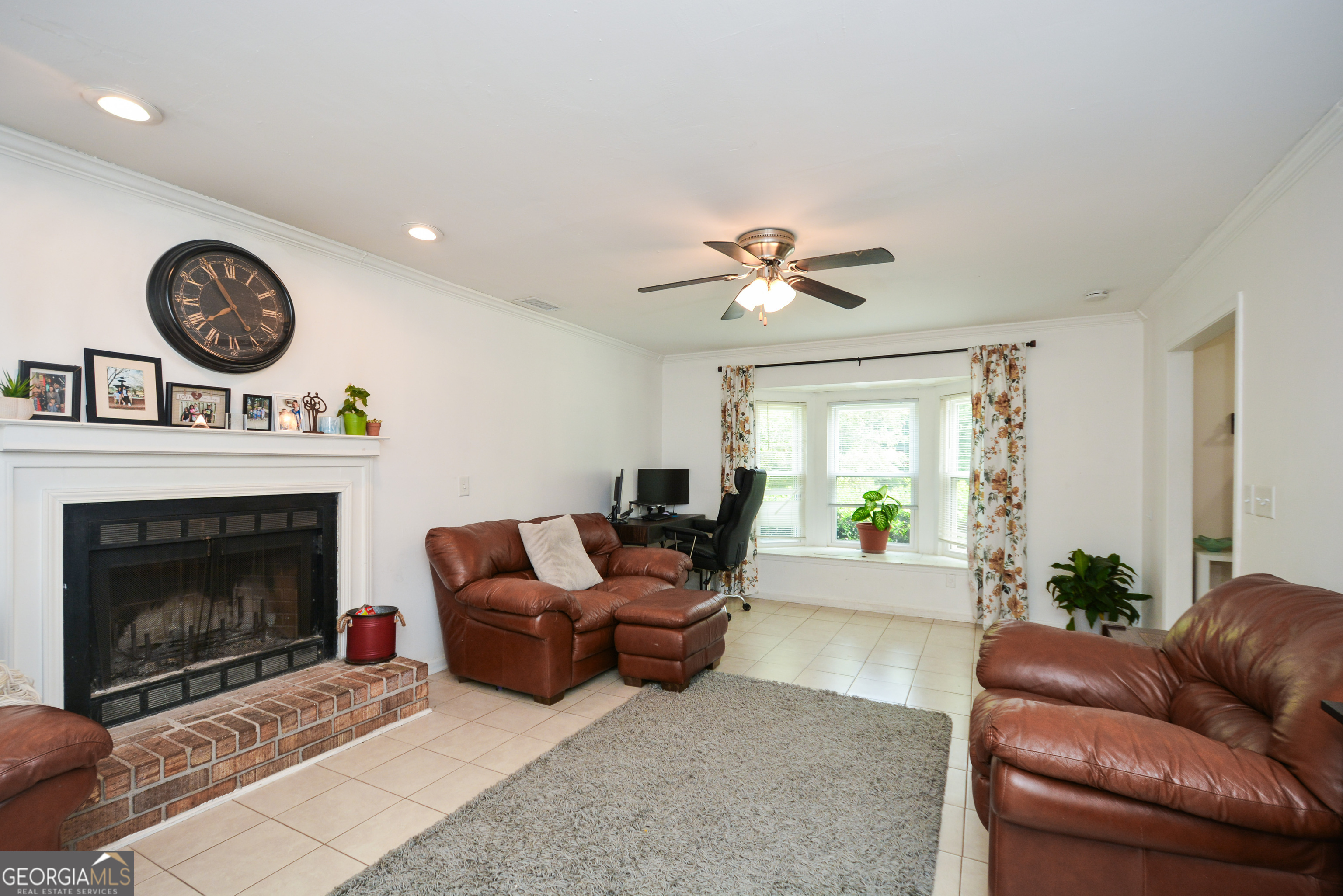 Property Photo:  2896 Lakemont Drive SW  GA 30060 