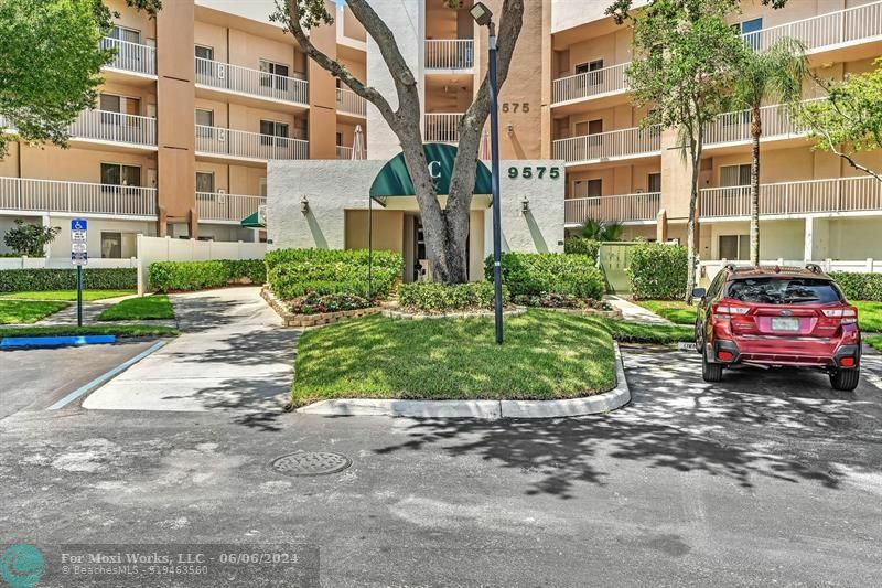 Property Photo:  9575 Weldon Cir 209  FL 33321 