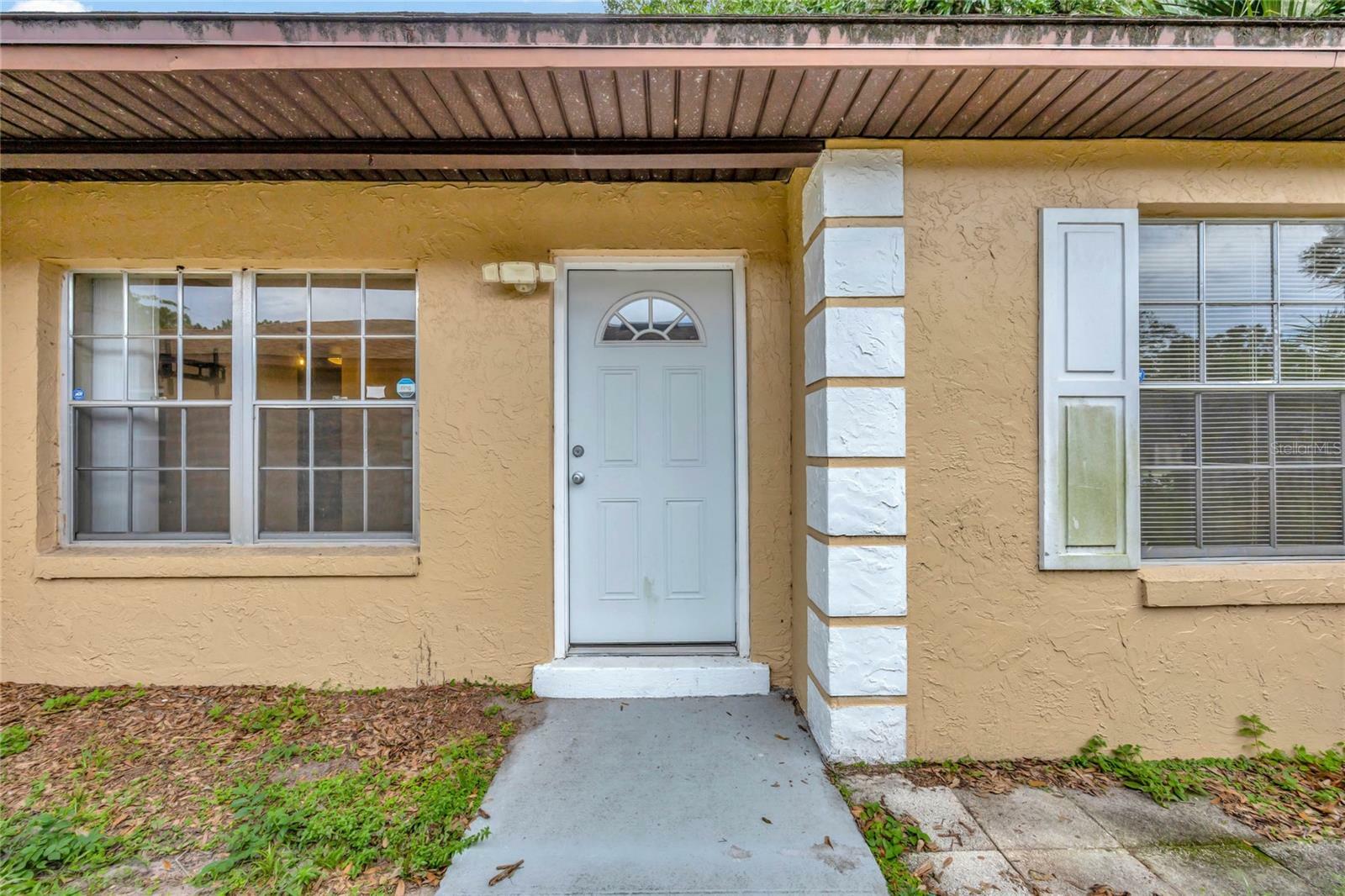 Property Photo: 1209 Sophie Boulevard FL 32828