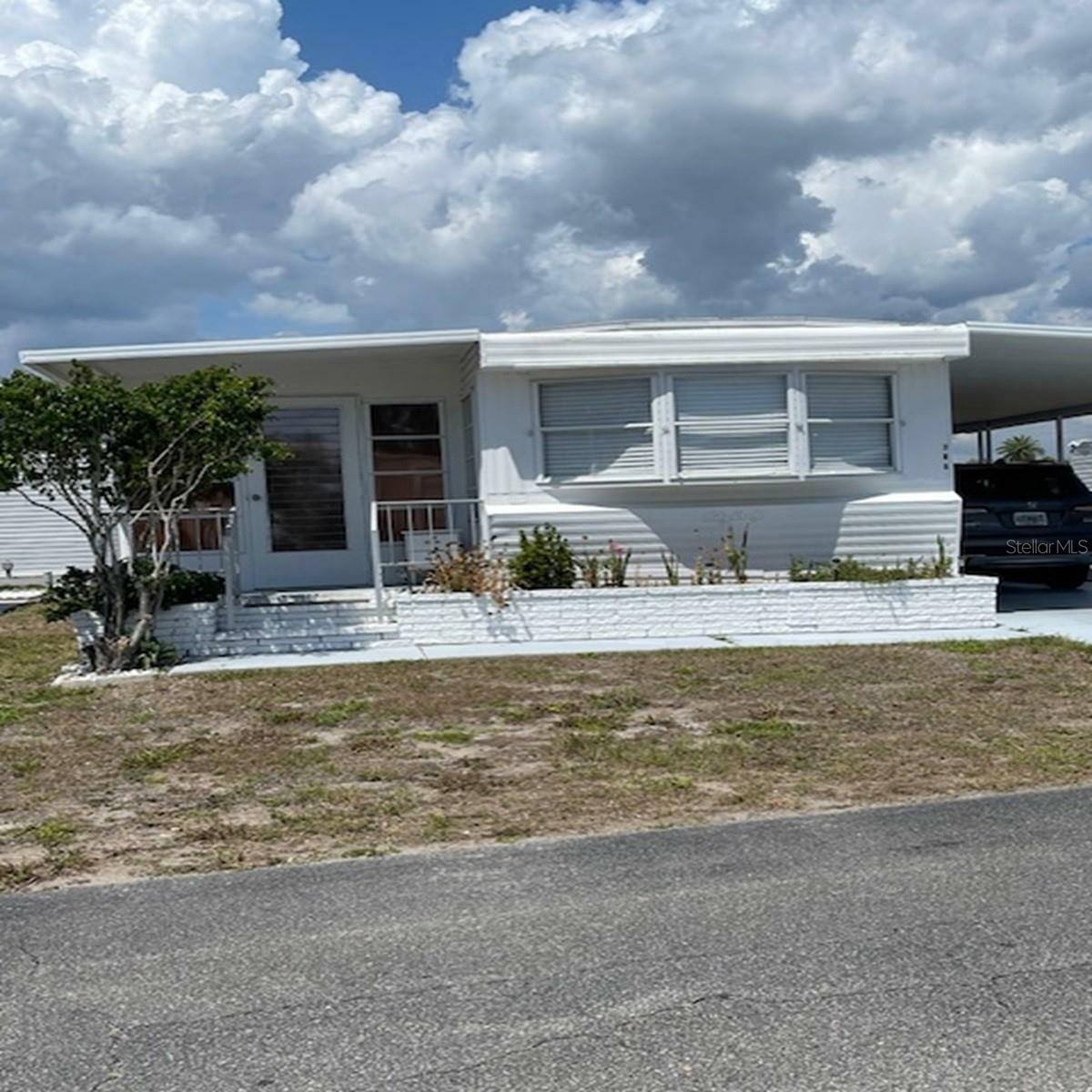 Property Photo:  706 Roma Road  FL 34285 