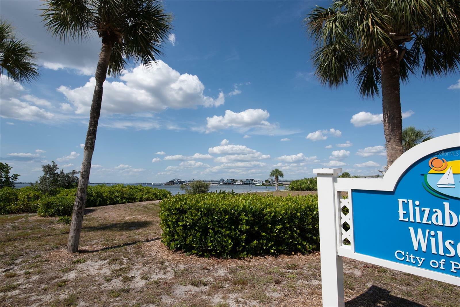 Property Photo:  1477 Park Beach Circle 14  FL 33950 