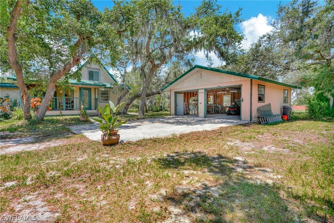 Property Photo:  29199 Livingston Drive  FL 33982 