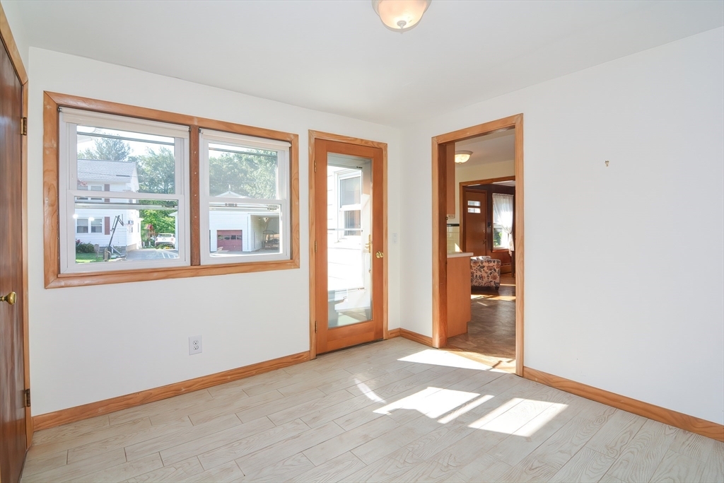 Property Photo:  8 Avon Drive  MA 01545 