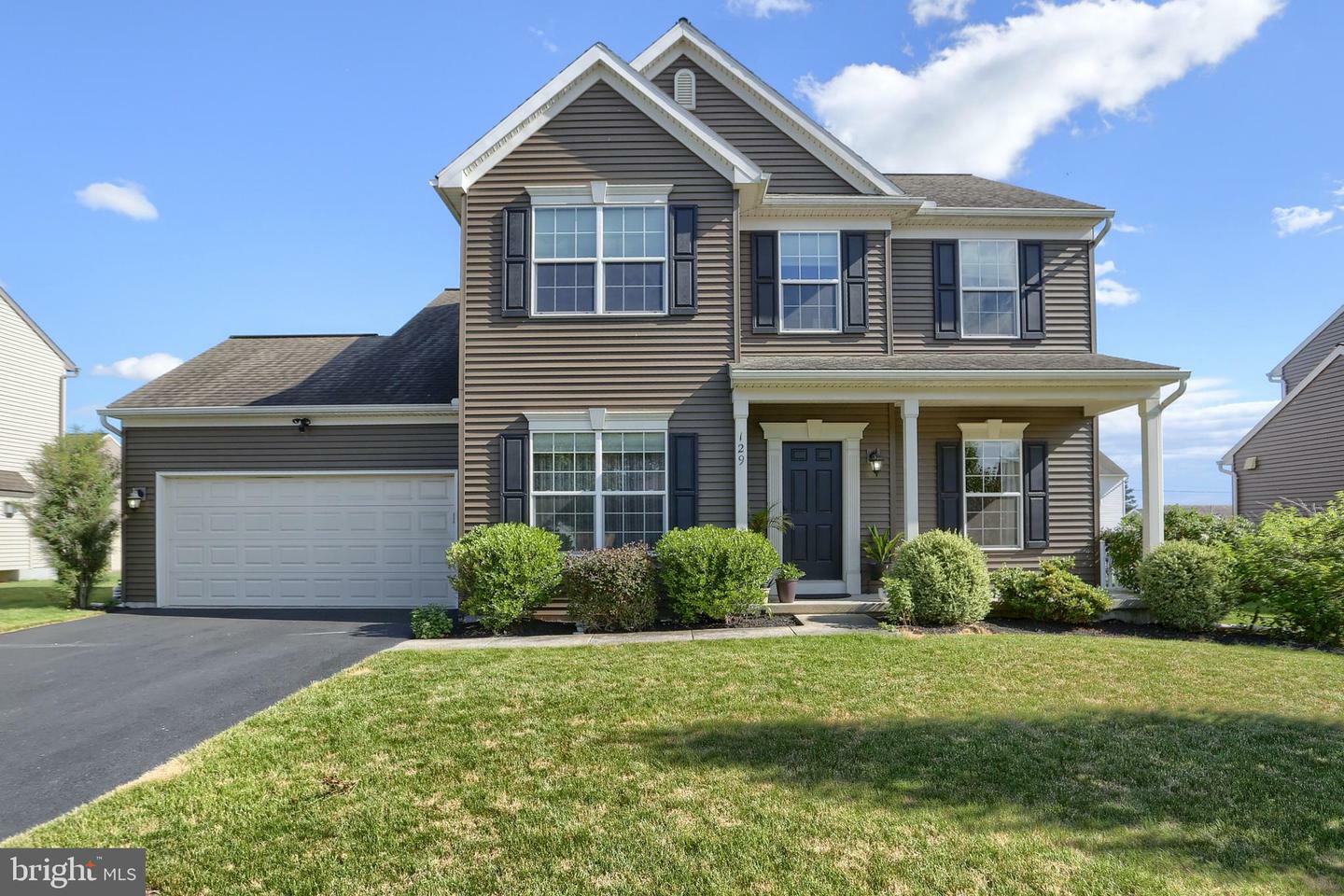 Property Photo: 129 Station Corner Drive PA 17003